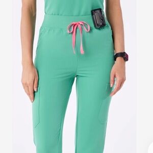 Figs Small Surgical Green Yola - EUC